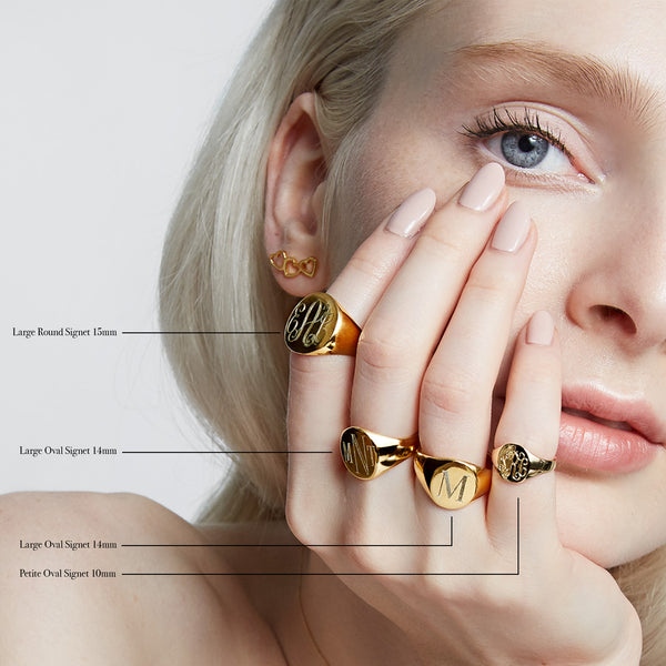 SARAH CHLOE SIGNET RING