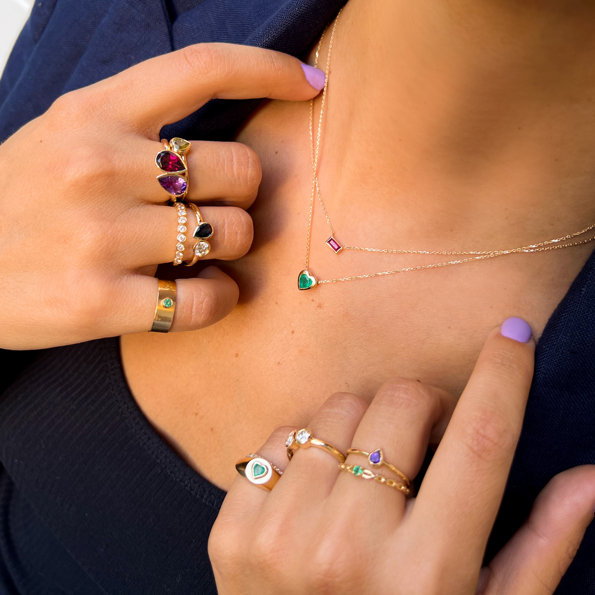 LANA MINI RAISED EMERALD PINKY SIGNET RING – SARAH CHLOE