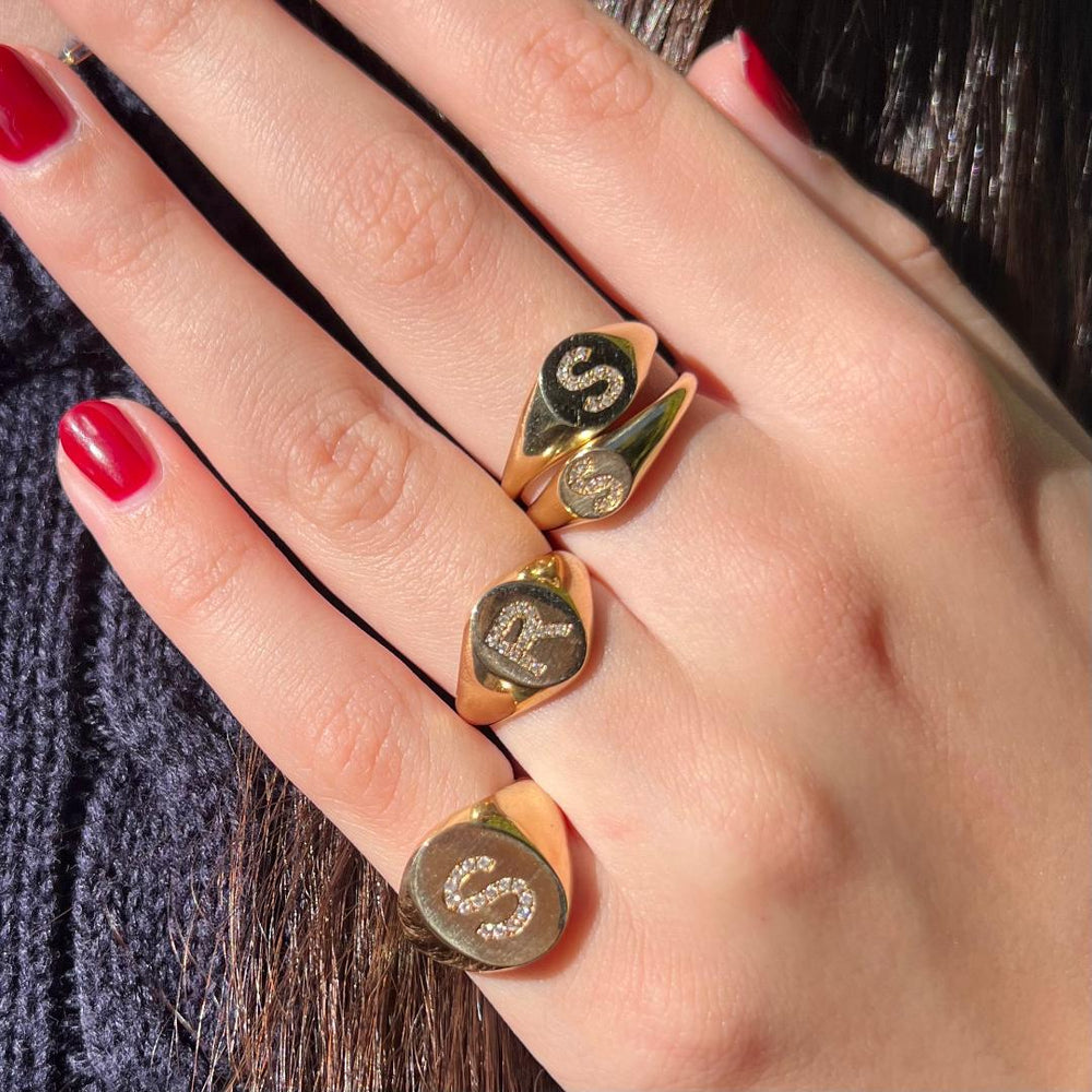 LANA MINI PAVE INITIAL PINKY SIGNET RING – SARAH CHLOE