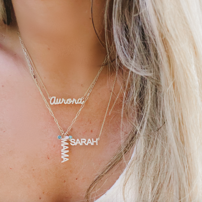 RIAVA DIAMOND DAINTY SCRIPT NAME NECKLACE