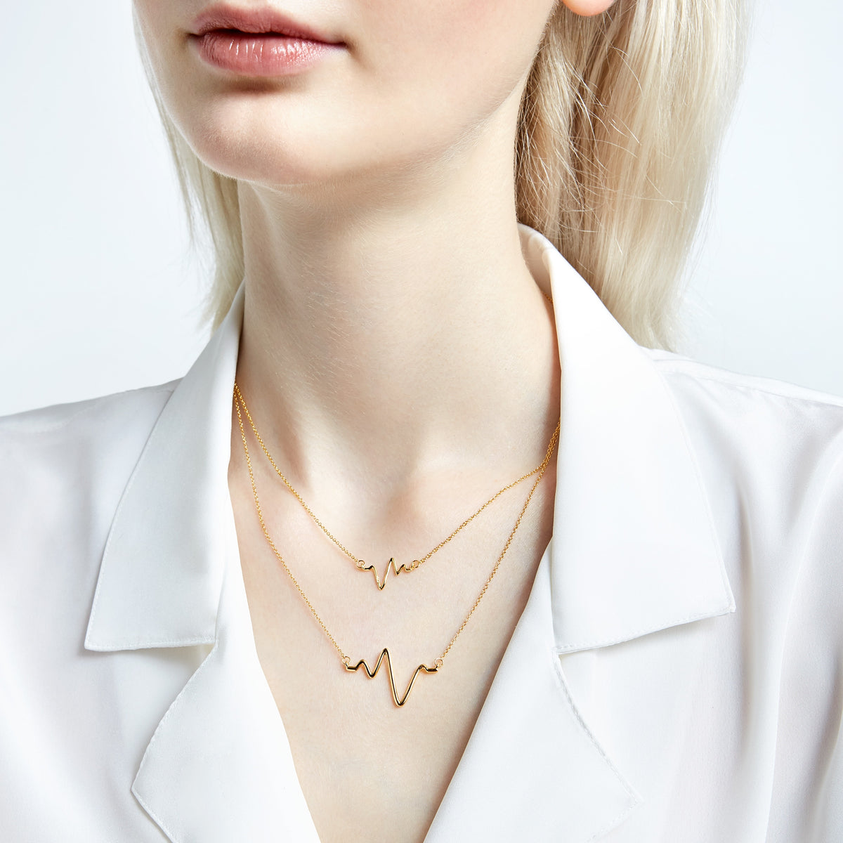 アクセサリー Chloe Triple Heart Double Gold Necklace LoveCount3HeartNecklace_1024x1