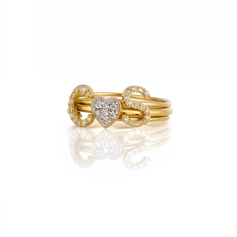 AMELIA STACKABLE DIAMOND INITIAL RING
